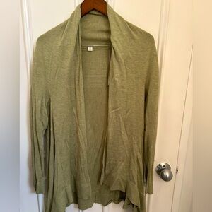 Lululemon Flowy Yoga Cardigan. Size M/L
